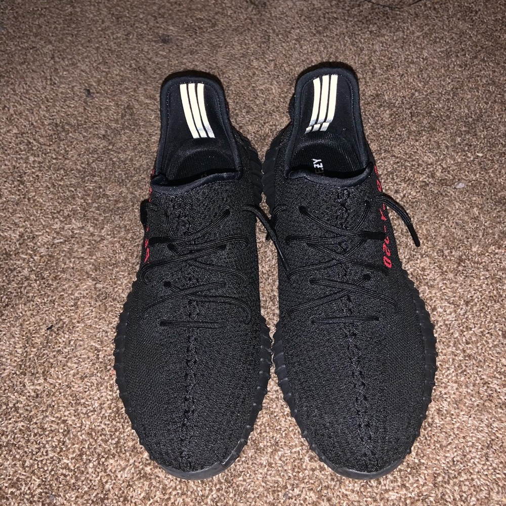 Yeezy boost 350 v2 core black